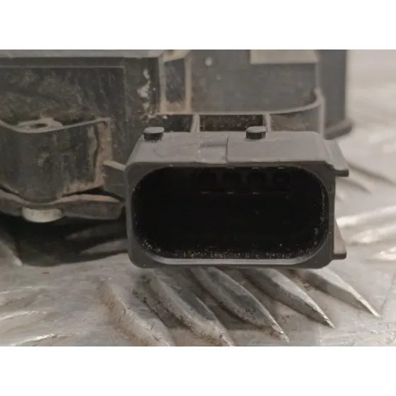 Cerradura Puerta Delantera Derecha para Opel Corsa D