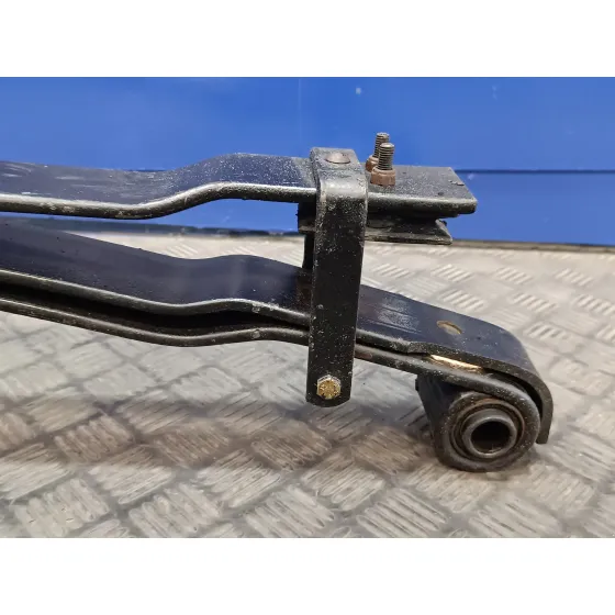Ballesta Trasera para Nissan Cabstar