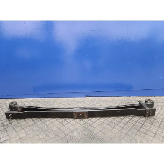 Ballesta Trasera para Nissan Cabstar