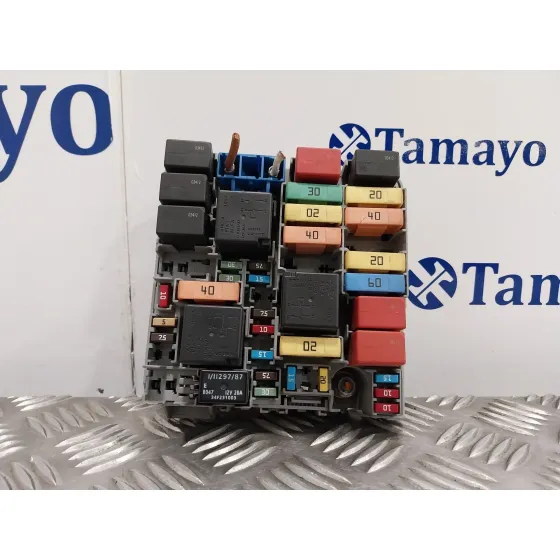 Caja Reles / Fusibles para Fiat Doblo