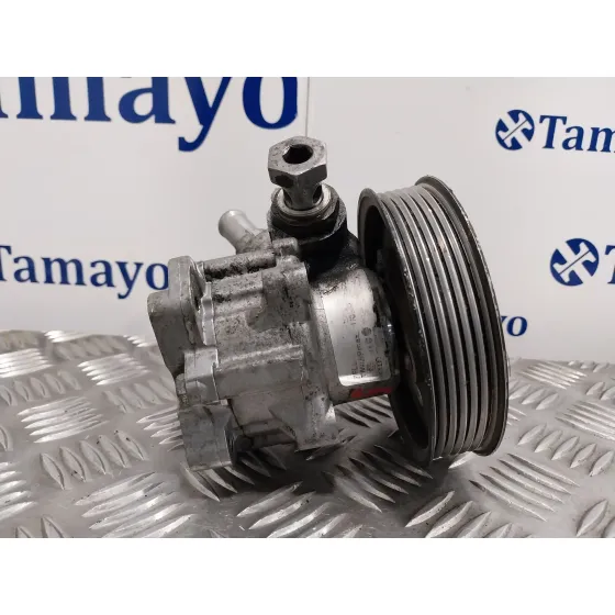 Bomba Direccion para Audi A4 Berlina (8E)