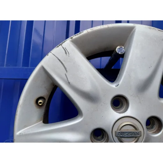Llanta para Nissan Micra (K12E)