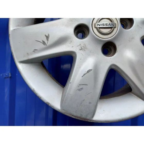 Llanta para Nissan Micra (K12E)