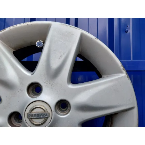 Llanta para Nissan Micra (K12E)