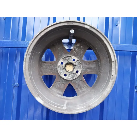 Llanta para Nissan Micra (K12E)