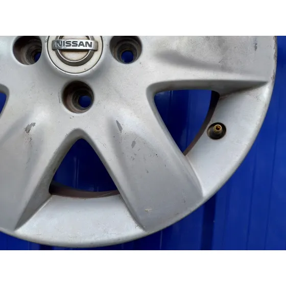 Llanta para Nissan Micra (K12E)