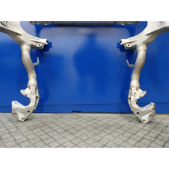 Subchasis Delantero para Audi A5 Coupe (8T)