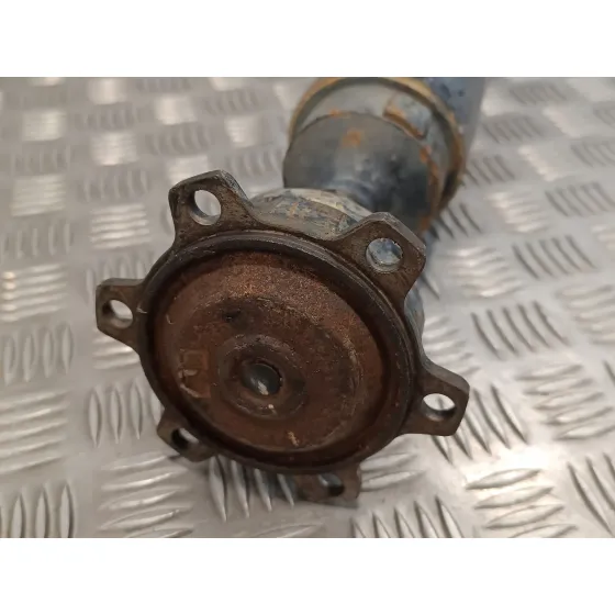 Transmision Central para Mitsubishi Montero (V60/V70)