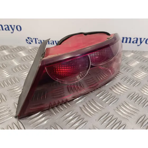 Piloto Trasero Derecho para Alfa Romeo 159 (140)