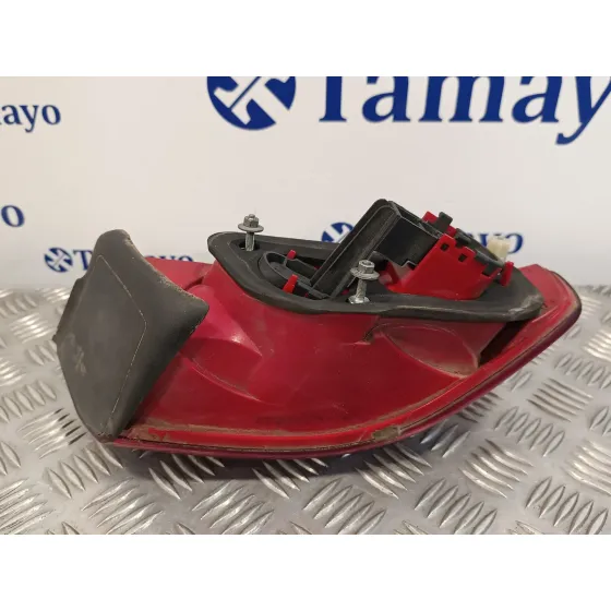 Piloto Trasero Derecho para Alfa Romeo 159 (140)