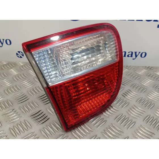 Piloto Trasero Izquierdo Interior para Seat Leon (1M1)