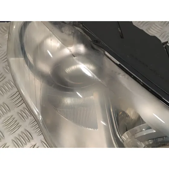 Faro Derecho para Volkswagen Passat Berlina (3C2)