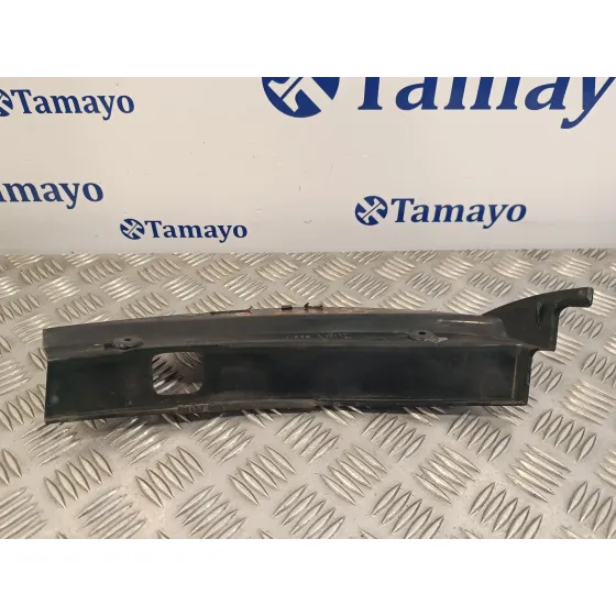Moldura para Subaru Legacy Berl. B13 (Bl)