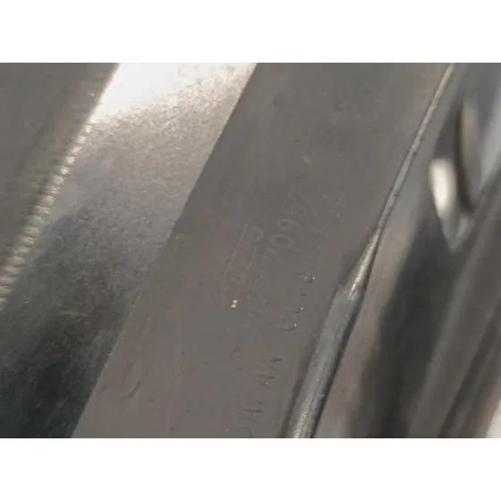 Moldura para Subaru Legacy Berl. B13 (Bl)