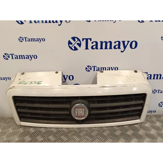 Rejilla Delantera para Fiat Doblo (119)