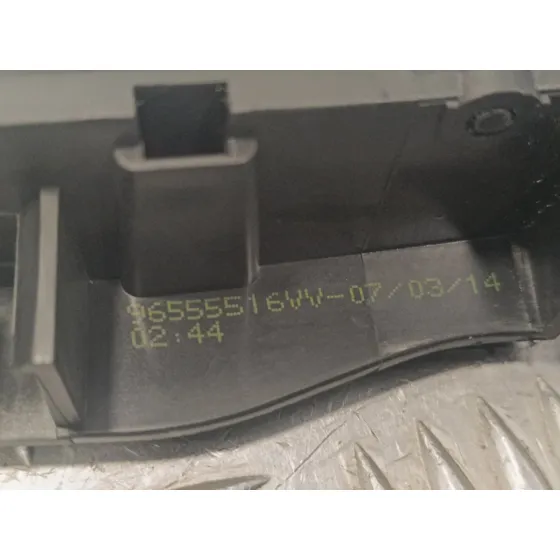 Maneta Interior Delantera Derecha para Peugeot 208