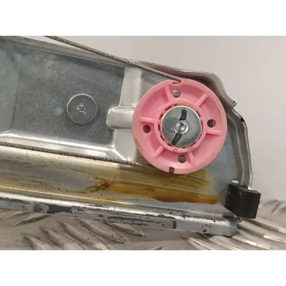 Elevalunas Delantero Izquierdo para Peugeot 208