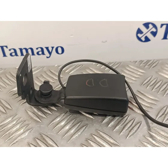 Enganche Cinturon Trasero Derecho para Opel Astra J Lim.