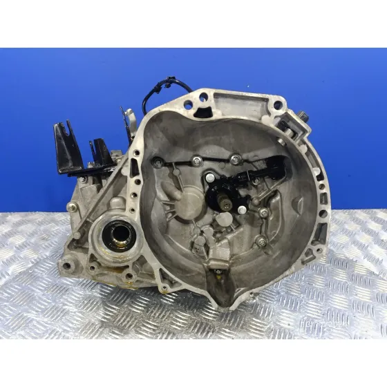 Caja Cambios para Nissan Micra (K12E)