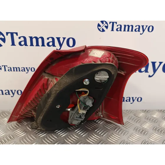 Piloto Trasero Izquierdo para Toyota Yaris (Ksp9/Scp9/Nlp9)