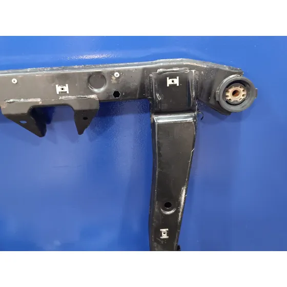 Puente Delantero para Opel Astra J Lim.