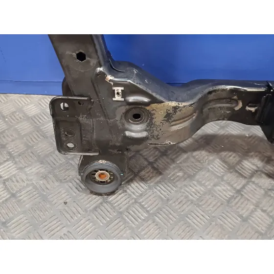 Puente Delantero para Opel Astra J Lim.