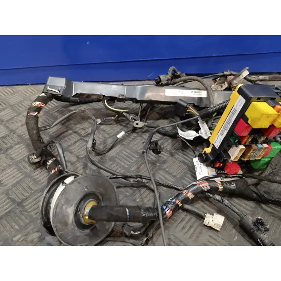 Instalacion Electrica Salpicadero para Peugeot 208