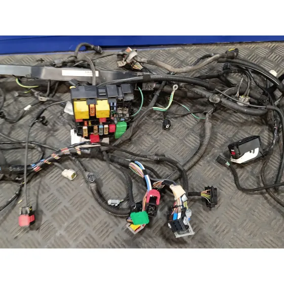 Instalacion Electrica Salpicadero para Peugeot 208
