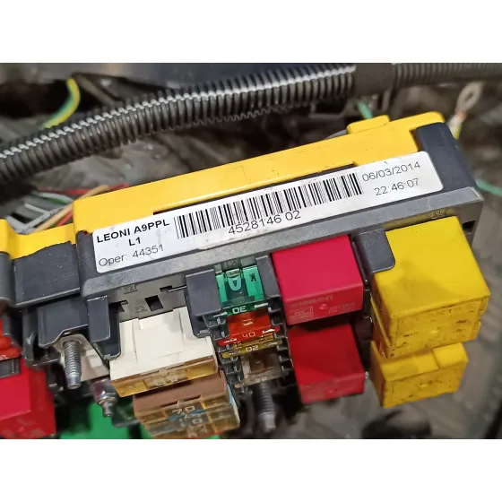 Instalacion Electrica Salpicadero para Peugeot 208