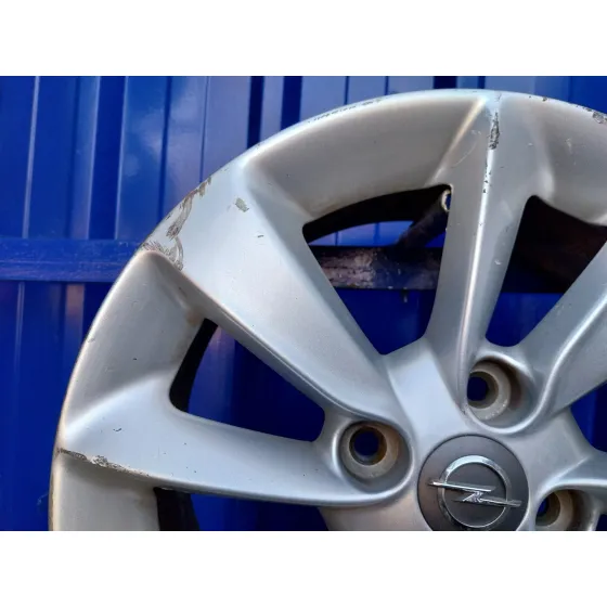 Llanta para Opel Corsa D