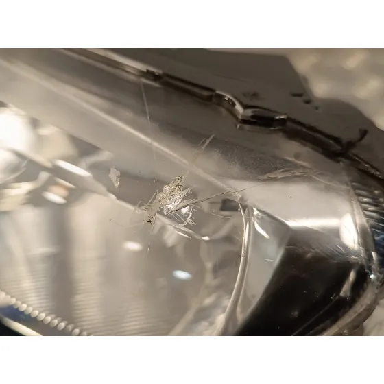 Faro Izquierdo para Skoda Rapid