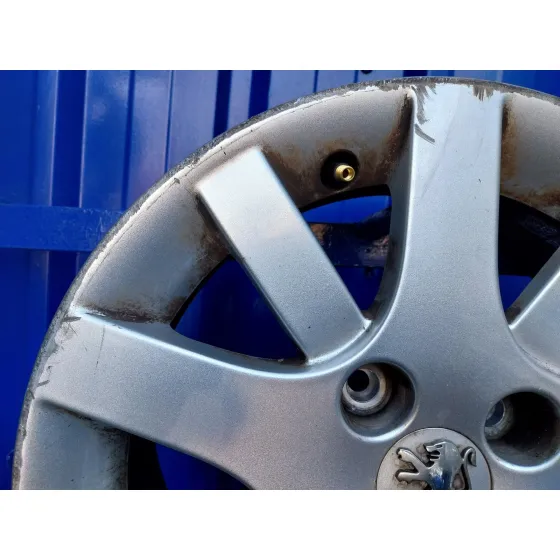 Llanta para Peugeot 206+