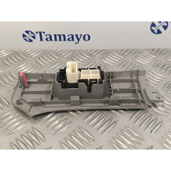 Mando Elevalunas Delantero Derecho para Toyota Yaris