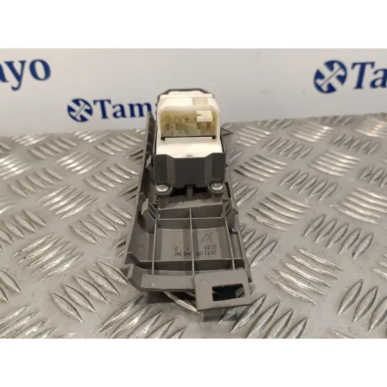 Mando Elevalunas Delantero Izquierdo para Toyota Yaris