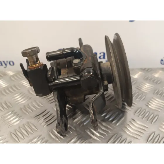 Bomba Direccion para Nissan Terrano/Terrano.ii (R20)