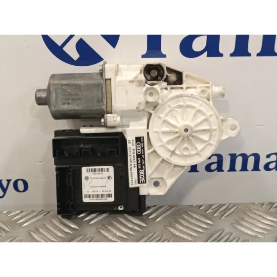 Motor Elevalunas Delantero Derecho para Audi A3 Sportback (8P)