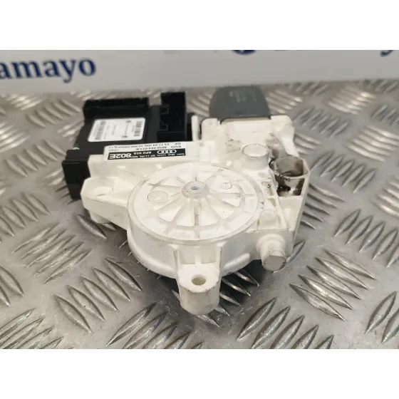 Motor Elevalunas Delantero Derecho para Audi A3 Sportback (8P)