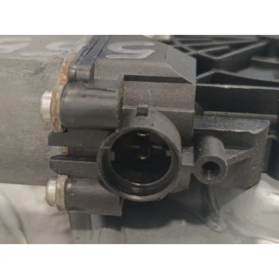 Elevalunas Delantero Izquierdo para Renault Clio Iii