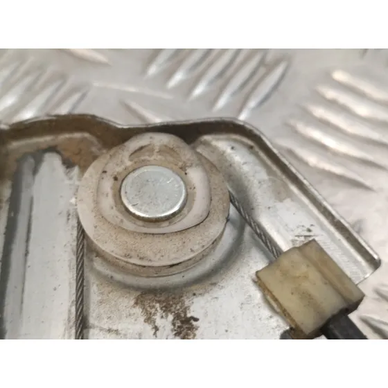 Elevalunas Delantero Izquierdo para Renault Clio Iii