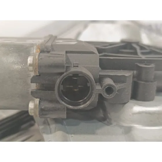 Elevalunas Delantero Izquierdo para Renault Clio Iii