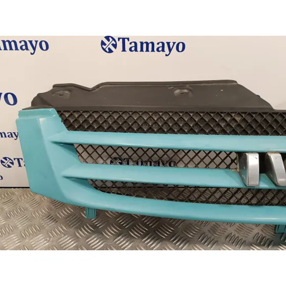 Rejilla Delantera para Iveco Daily Caja Cerrada (2006 =>)