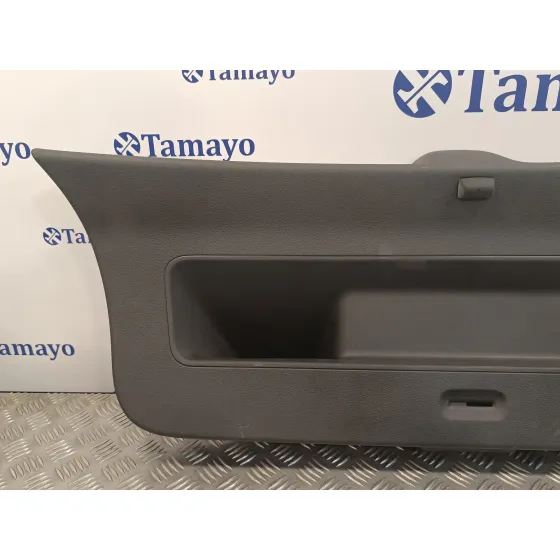 Guarnecido Porton Trasero para Volkswagen Polo (6C1)