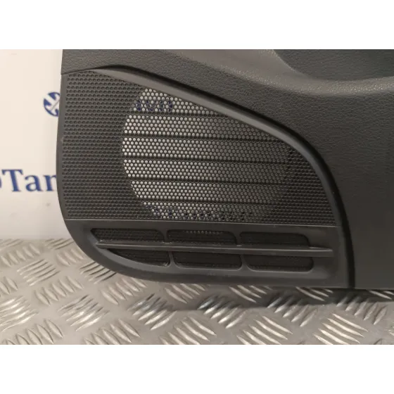 Guarnecido Puerta Trasera Derecha para Volkswagen Polo (6C1)