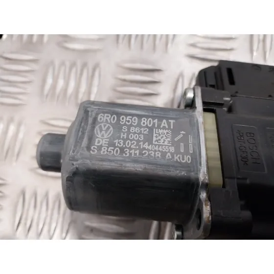 Elevalunas Delantero Izquierdo para Volkswagen Polo (6C1)
