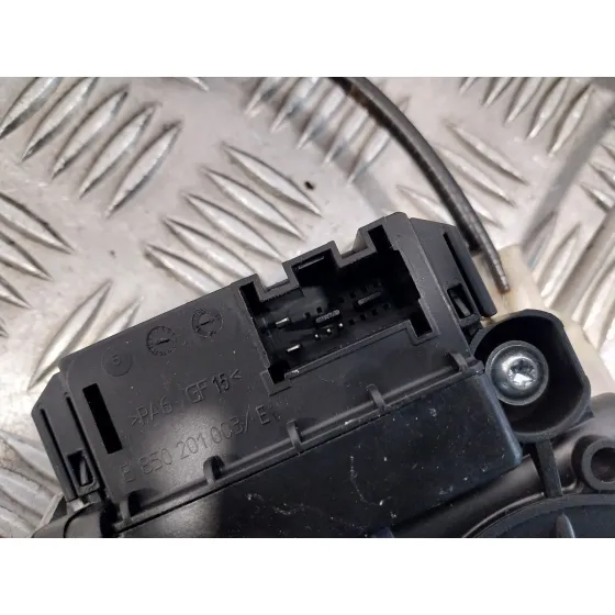 Elevalunas Trasero Derecho para Volkswagen Polo (6C1)
