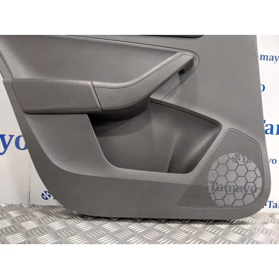 Guarnecido Puerta Trasera Izquierda para Skoda Rapid