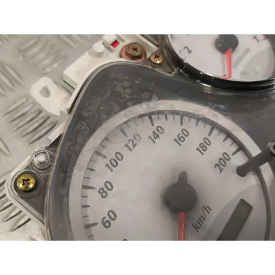 Cuadro Instrumentos para Toyota Rav 4 (A2)