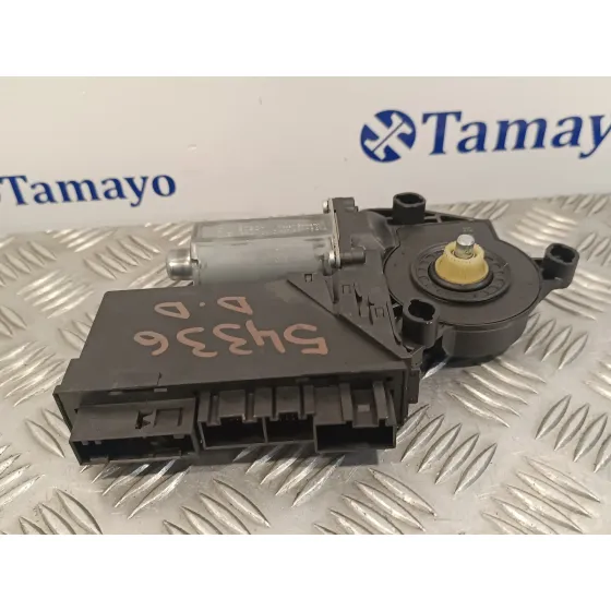 Motor Elevalunas Delantero Derecho para Audi A4 Berlina (8E)