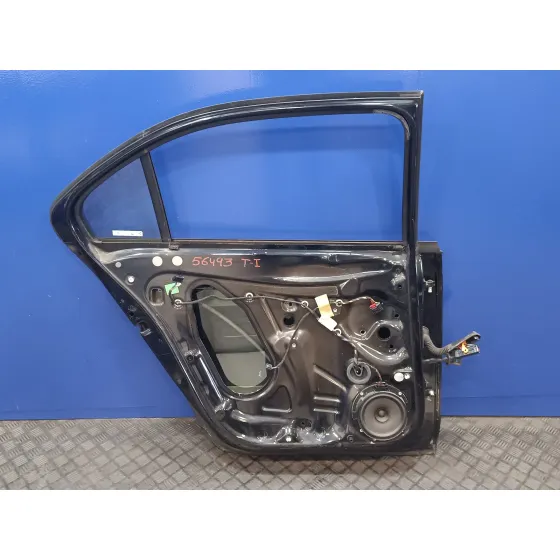 Puerta Trasera Izquierda para Skoda Rapid