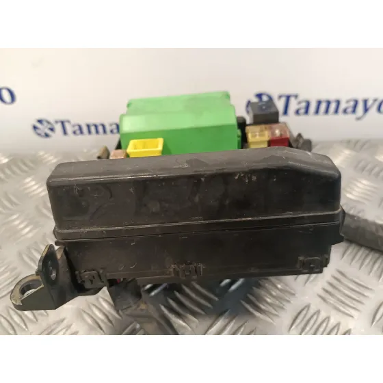 Caja Reles / Fusibles para Mitsubishi Outlander (Cu0W)